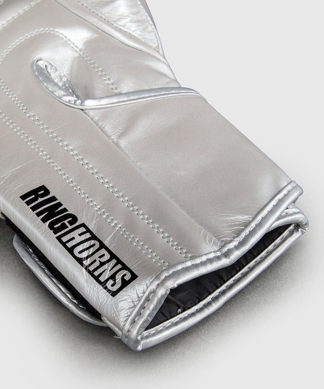 Guantoni da boxe Ringhorns Charger by Venum – Argento/Nero