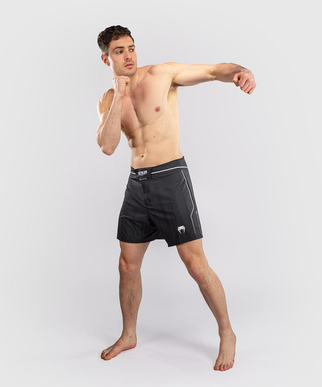 Venum MMA-shorts Stealth – Svart/Vit