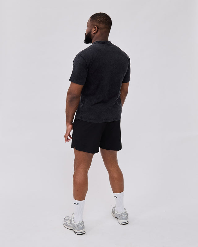 Camiseta Caged Club – Negro Washed
