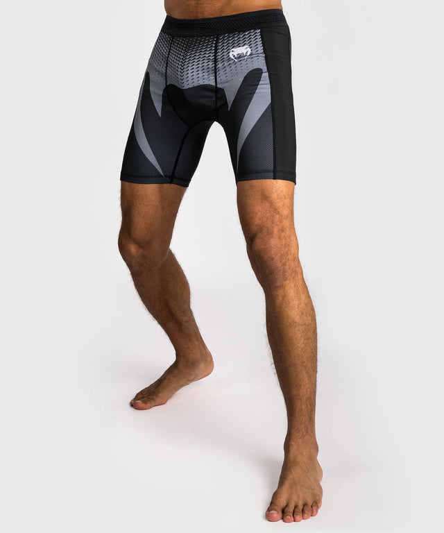 Pantaloncini Venum No Gi Vale Tudo – Nero/Argento