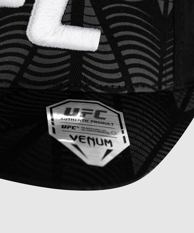 Gorra de UFC Venum Zenith – Negro/Blanco/Naranja