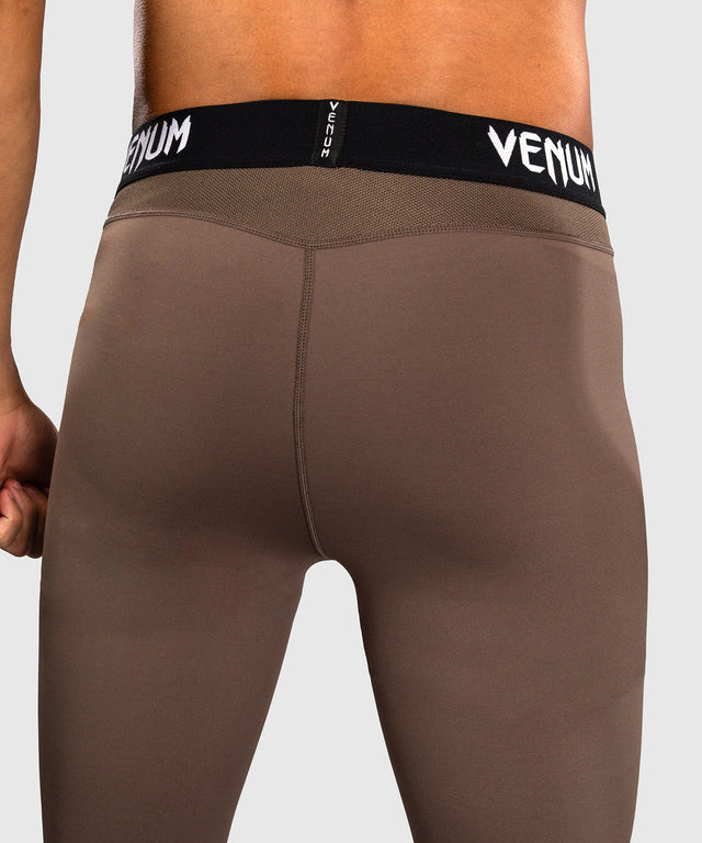 Pantaloncini a compressione Venum UFC Unity – Marrone