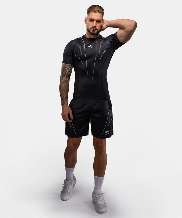 Rashguard Venum Streamline – Preto/Branco
