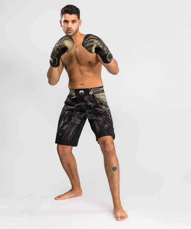 Spodenki MMA Venum Invader – Czarne