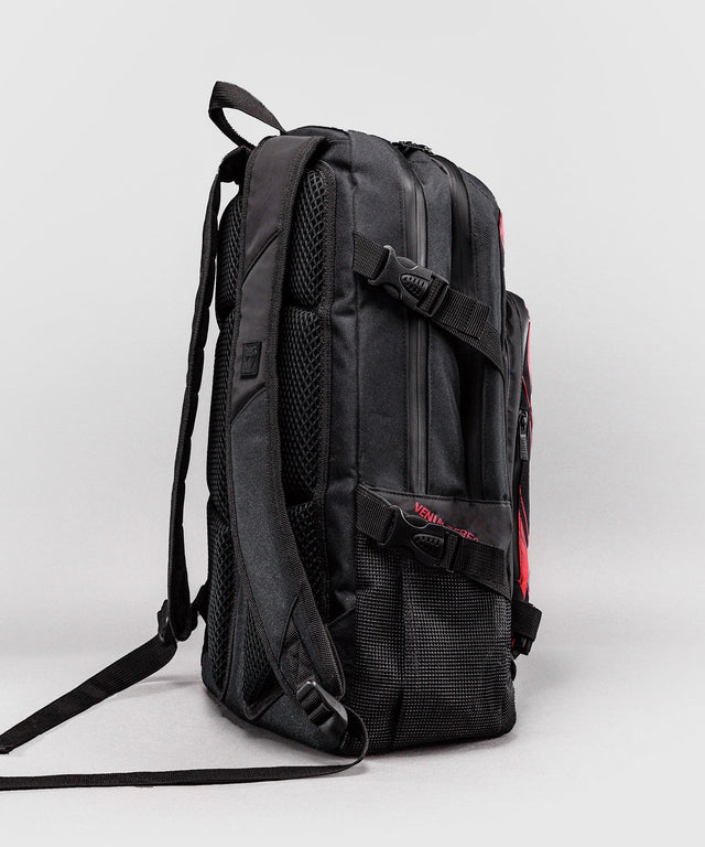 Sac de sport Venum Amazonia Reborn L – Noir/Rouge