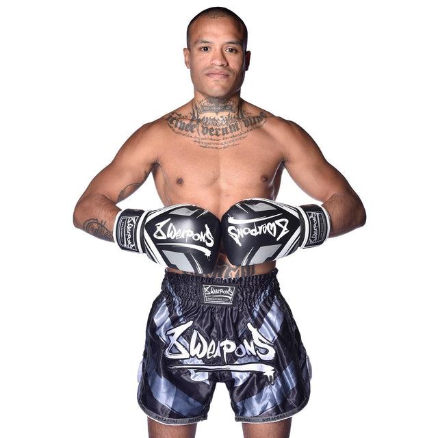 8 WEAPONS Muay Thai shorts Shift – Sort Mat