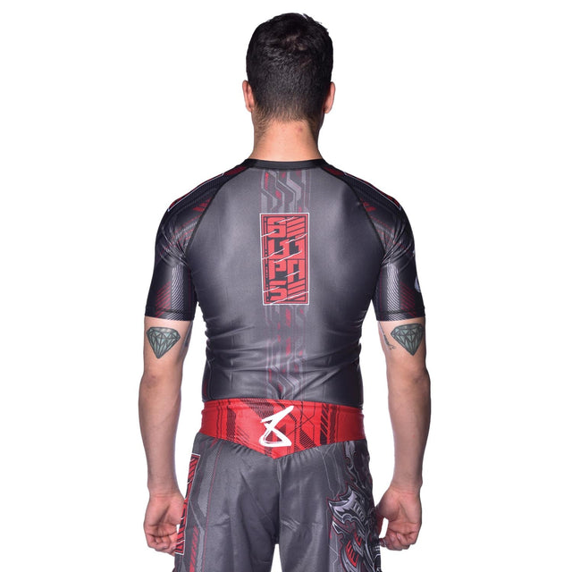 8 WEAPONS Rashguard Samurai 2.0 – Sort/Rød