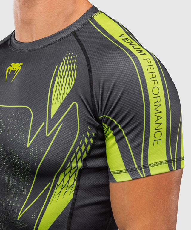 Venum Rashguard Amazonia Reborn Korte Mouwen - Zwart/Groen