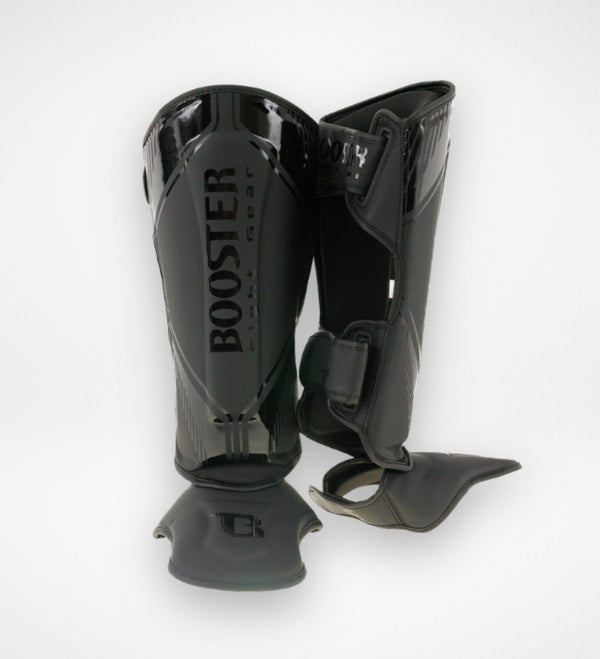 Booster Kickbox-Schienbeinschoner Bangkok – Schwarz/Schwarz