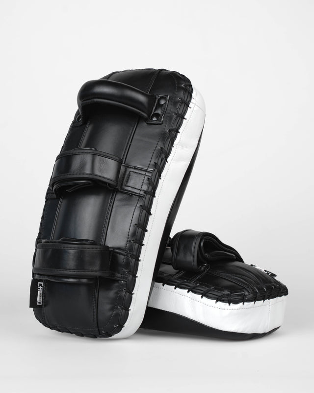 Caged Muay-Thai-Pads 'X' Series – Schwarz