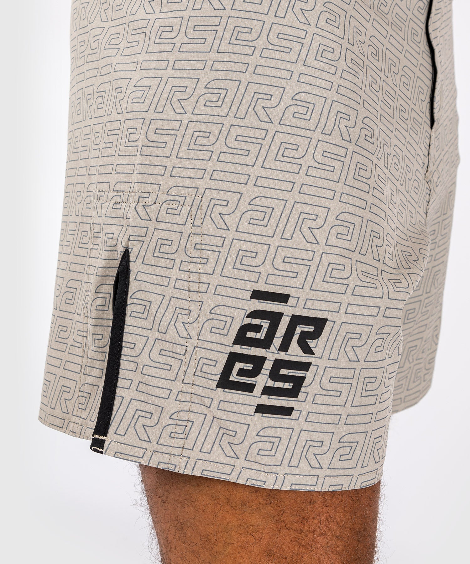 Venum MMA Shorts x Ares 2.0 - Zand