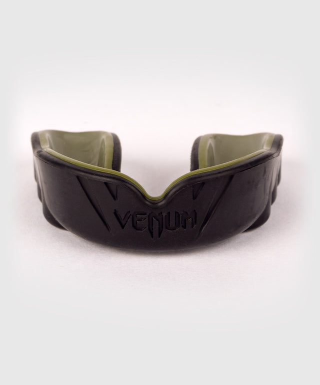 Proteză dentară Venum Challenger – Negru/Khaki Verde