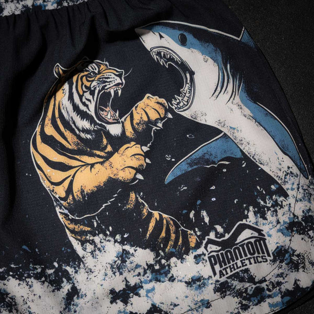 Shorts de MMA Phantom Athletics FUSION-R Tiger vs Shark