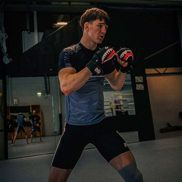 Rękawice MMA Phantom Athletics Fight Squad – Czarne