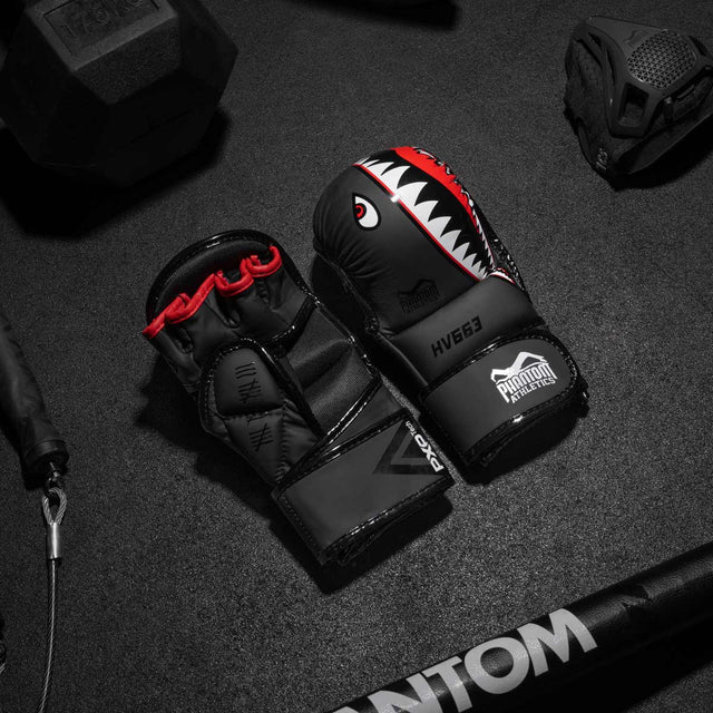 Rękawice MMA Phantom Athletics Fight Squad – Czarne