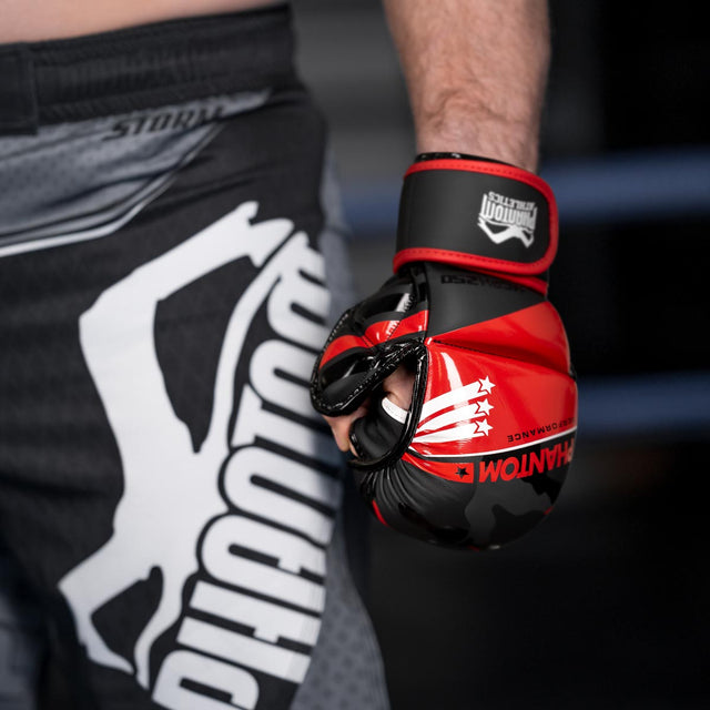 Phantom Athletics MMA-handskar Raider – Röd/Svart Camo