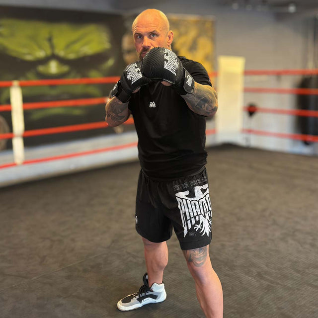 Phantom Athletics MMA-Handschuhe – Schwarz/Weiß