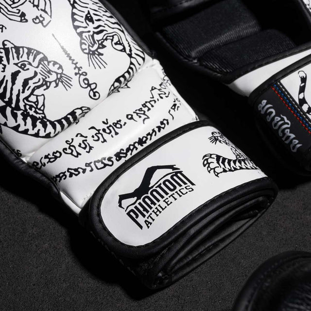 Phantom Athletics MMA sparringhandskar Muay Thai – Vit