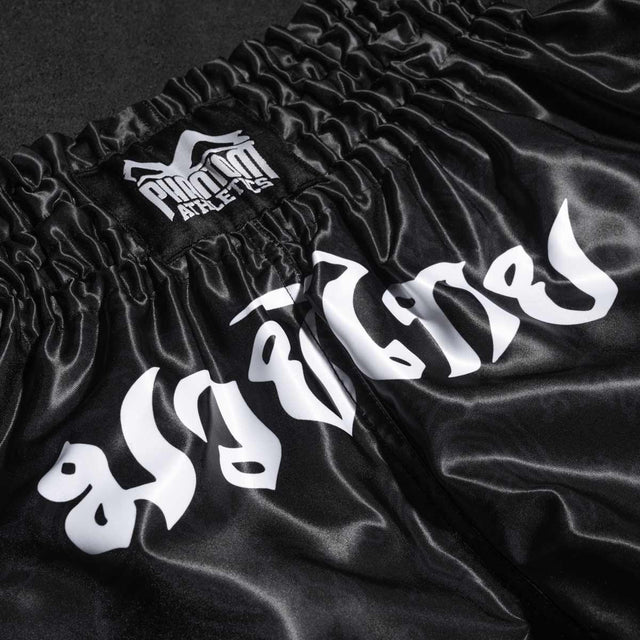 Calções de Muay Thai Phantom Athletics Sak Yant – Preto