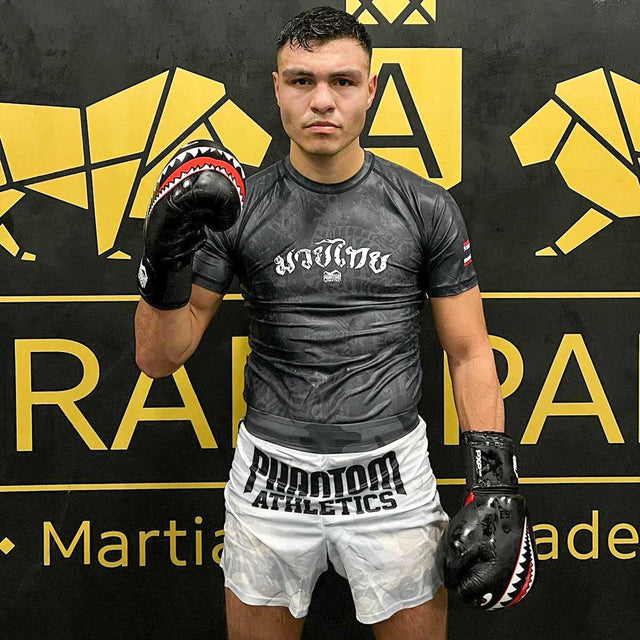 Rashguard Phantom Athletics Muay Thai – Negro/Gris