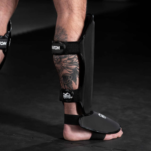 Phantom Athletics APEX Striking Benskydd – Svart