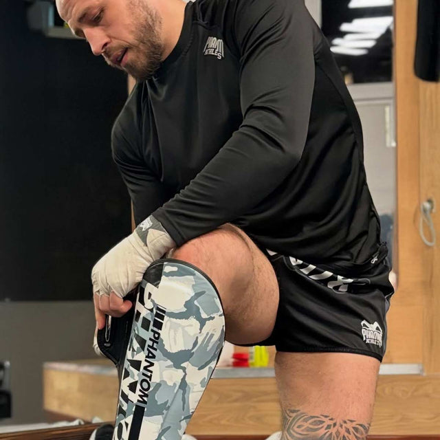 Phantom Athletics Benskydd APEX Striking – Winter Camo