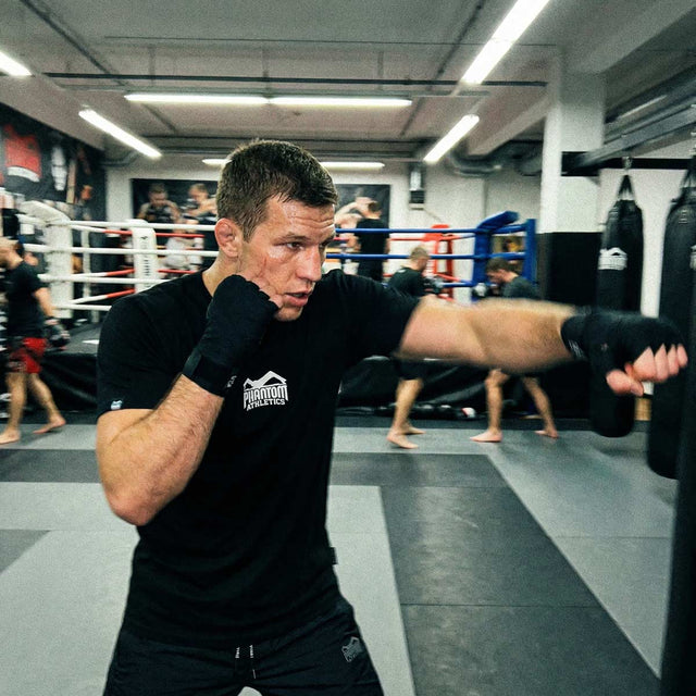 Phantom Athletics T-shirt Team – Svart