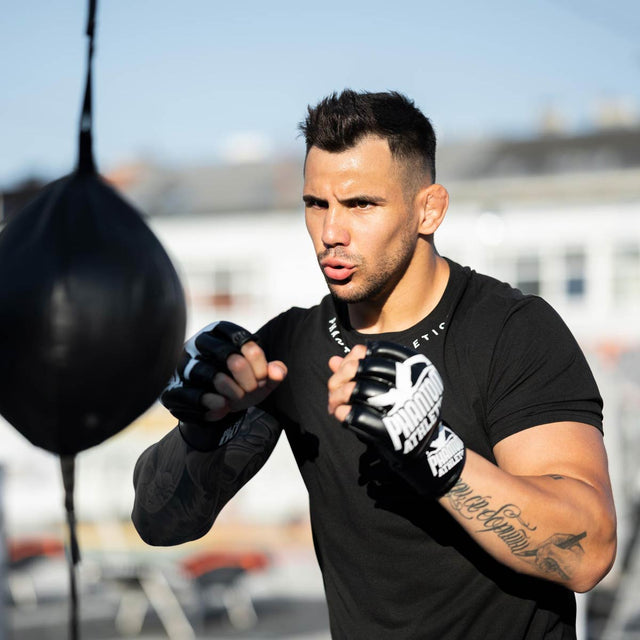 Phantom Athletics MMA-handskar Blackout