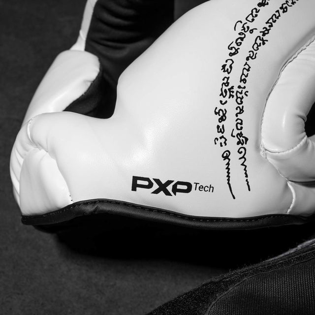 Casco Muay Thai Phantom Athletics – Bianco
