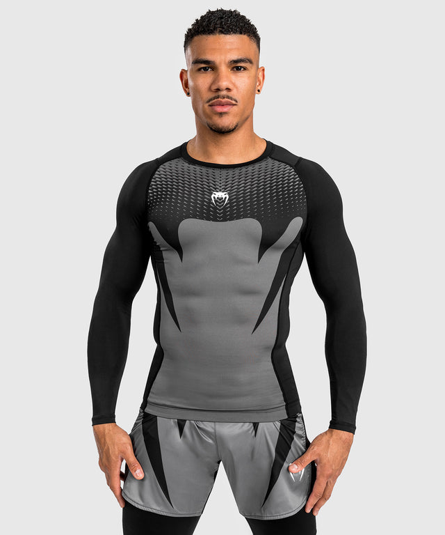 Koszulka Rashguard Venum Attack z długimi rękawami – czarna/szara