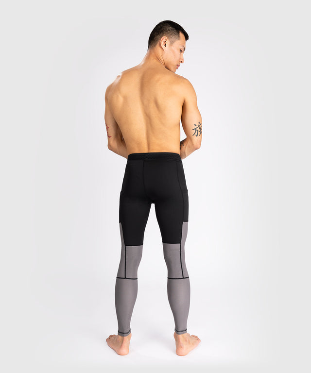 Spats Venum Attack – Preto/Cinzento
