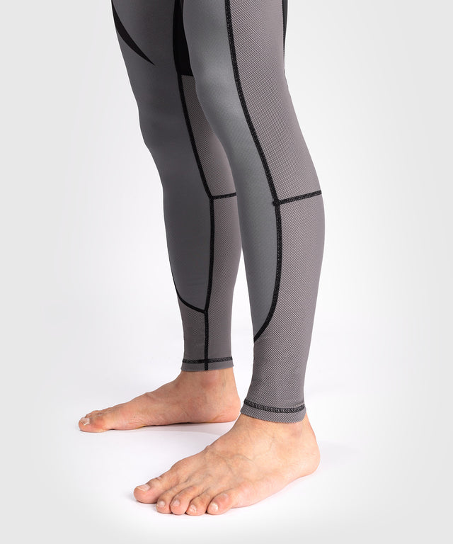 Spats Venum Attack – Preto/Cinzento