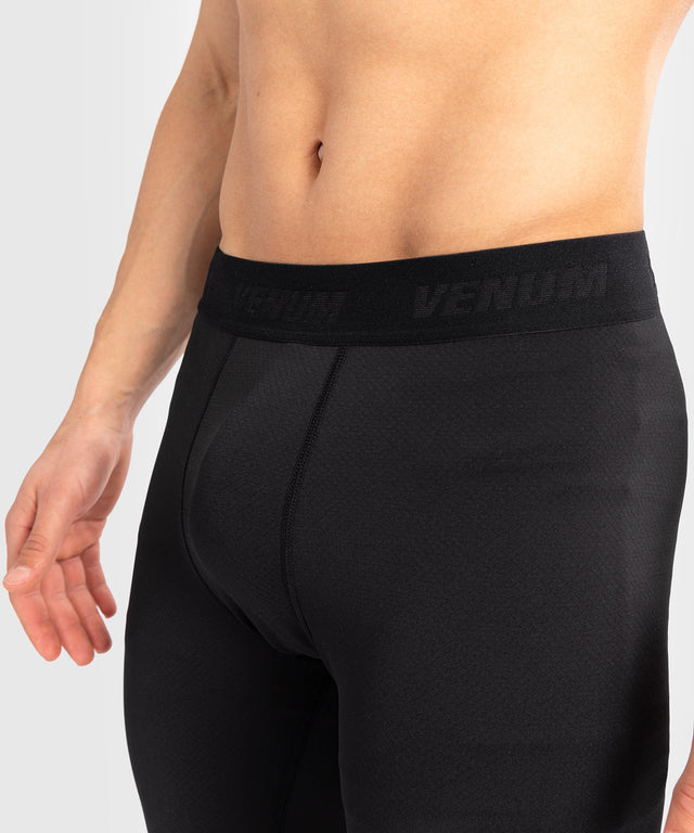 Shorts de compression Venum Contender – Noir/Blanc