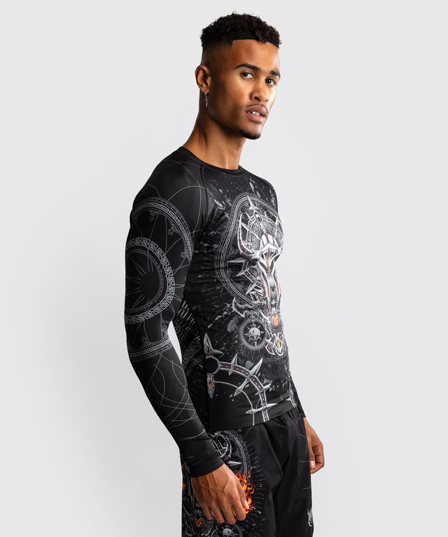 Rashguard Venum Gladiator 5.0 Mangas Compridas – Preto/Prata