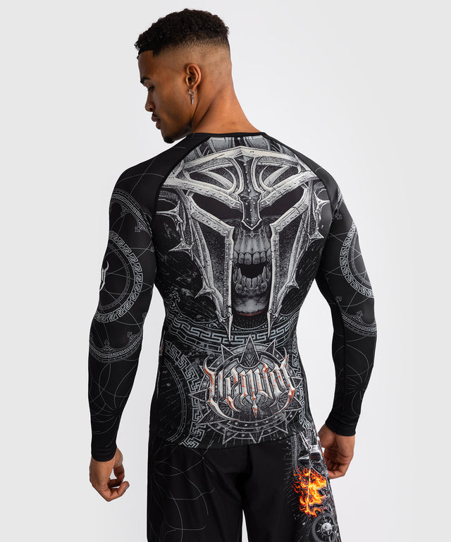 Rashguard Venum Gladiator 5.0 Mangas Compridas – Preto/Prata