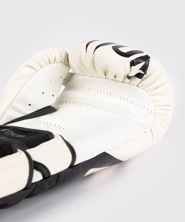 Guantoni da boxe Venum Reverso – Bianco/Nero