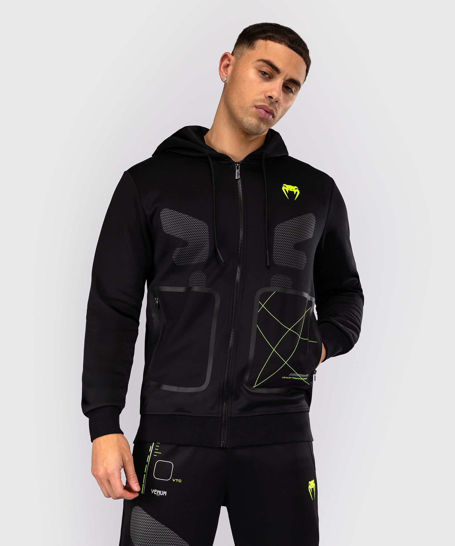Venum Training Camp 4.0 Full-Zip Hoodie – Schwarz/Neon Grün