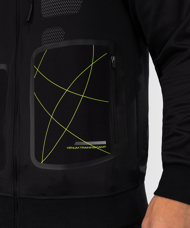 Venum Training Camp 4.0 Full-Zip Hoodie – Schwarz/Neon Grün