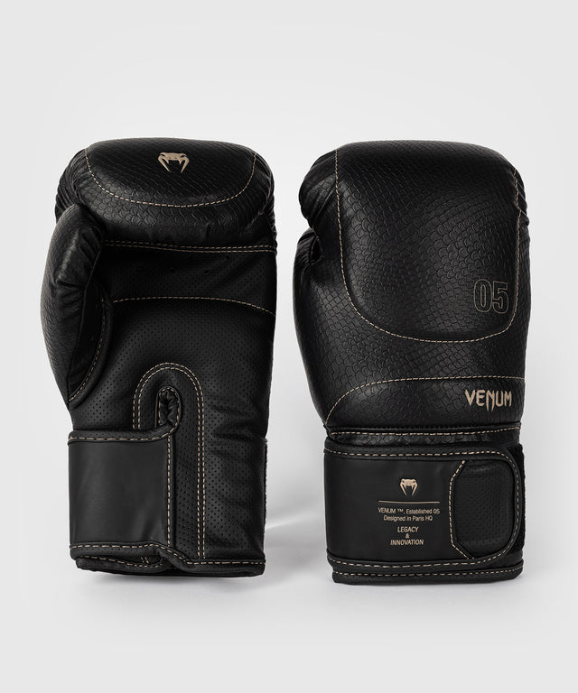 Mănuși de box Venum Impact Evo Scales – Negru