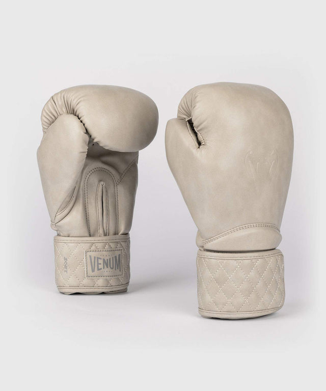 Venum Impact Classic Boxhandschuhe – Ivory