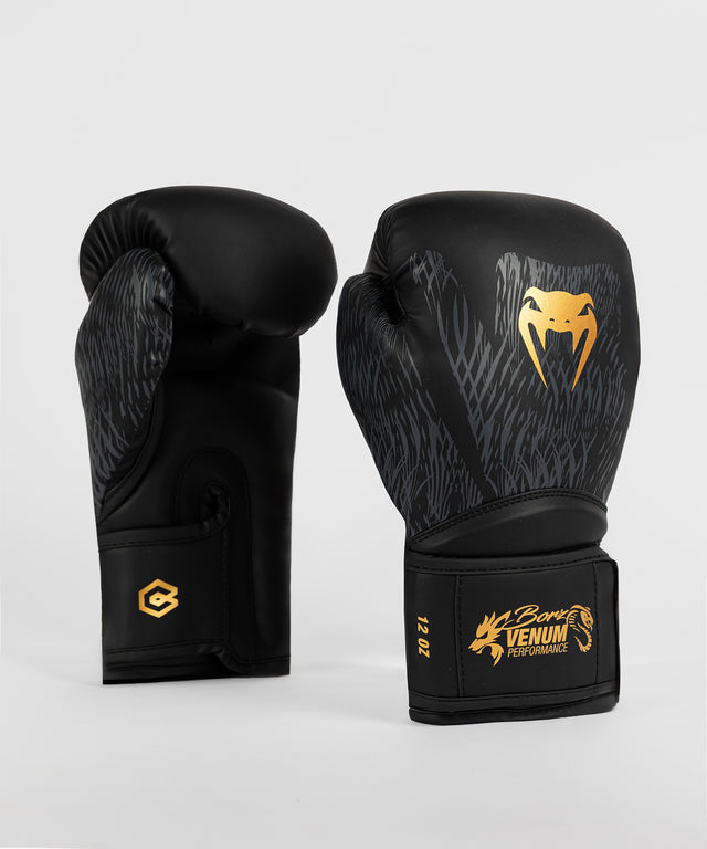 Mănuși de box Venum x Chimaev – Negru/Auriu