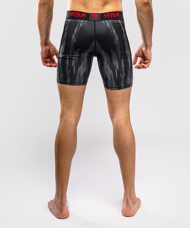 Venum Compression shorts Demon – Black/Grey (VENUM-06364-109)