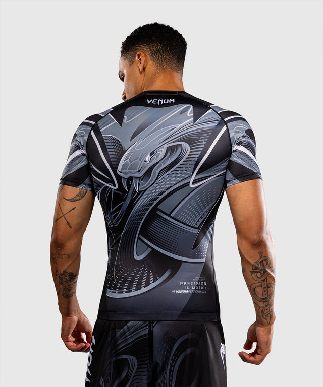 Rashguard Venum Crimson Viper 2.0 Maniche Corte – Nero/Grigio