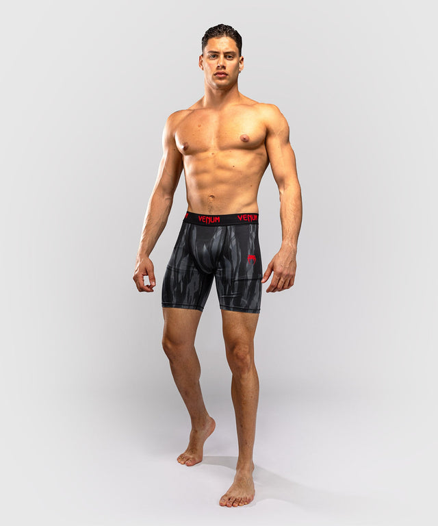 Venum Compression shorts Demon – Black/Grey (VENUM-06364-109)