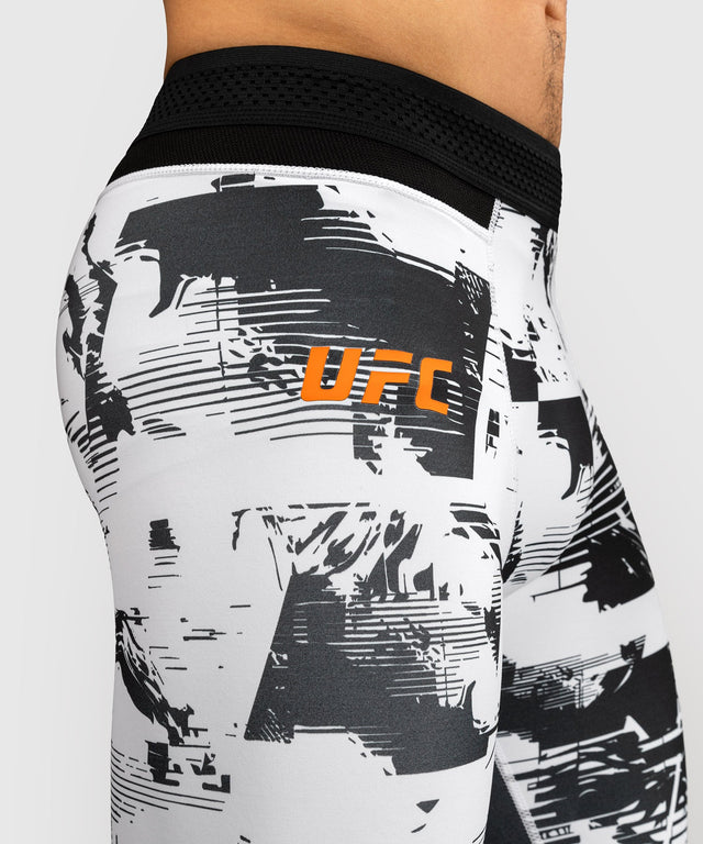Calções de compressão Venum UFC Zenith – Branco