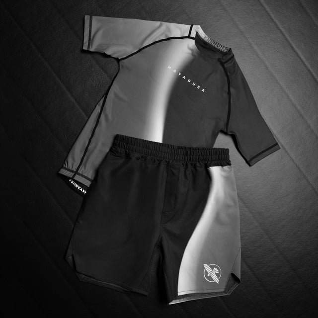 Hayabusa Rashguard Apex Nova Short Sleeve Kids – Black