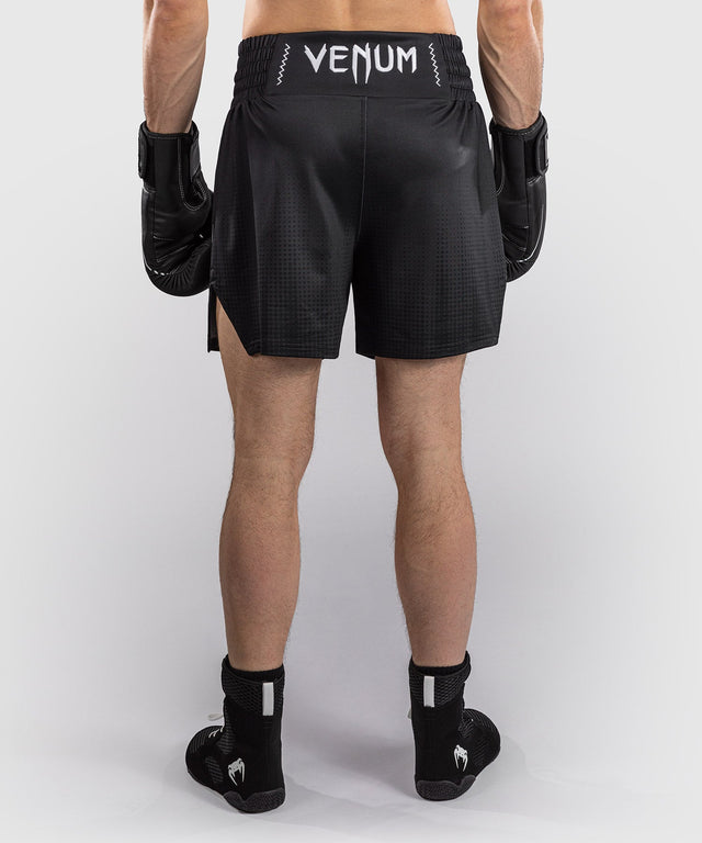 Pantaloncini da boxe Venum Stealth – Nero/Bianco
