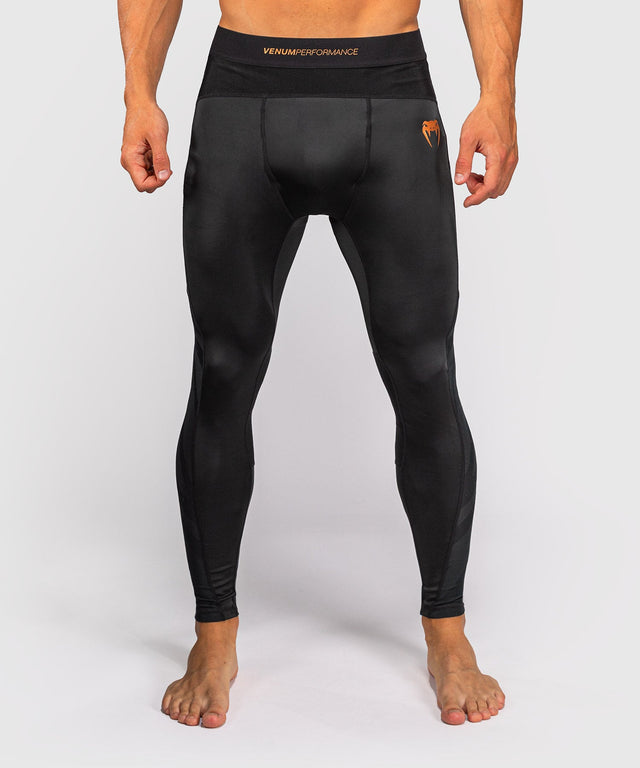 Pantaloni scurți de compresie Venum G-Fit Revolution – Negru/Cupru