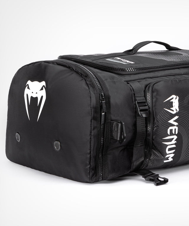Venum Sporttas Shockwave 60L - Zwart