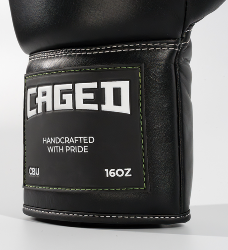 Guantoni da boxe Caged X Series con lacci – Nero/Bianco – Guantoni da boxe